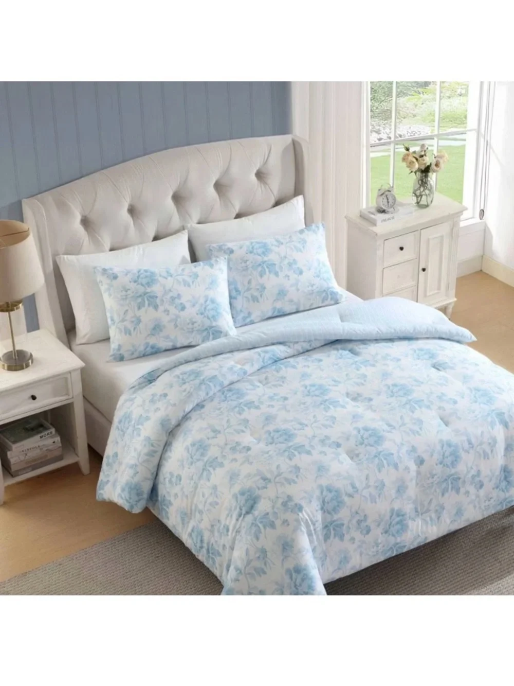 Gorgeous Laura Ashley 7pc Full/Queen Anja Comforter Bedding Set Toile Blue